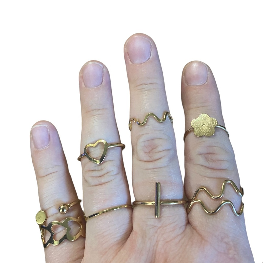 Fashion Rings - Picture 2 of 2